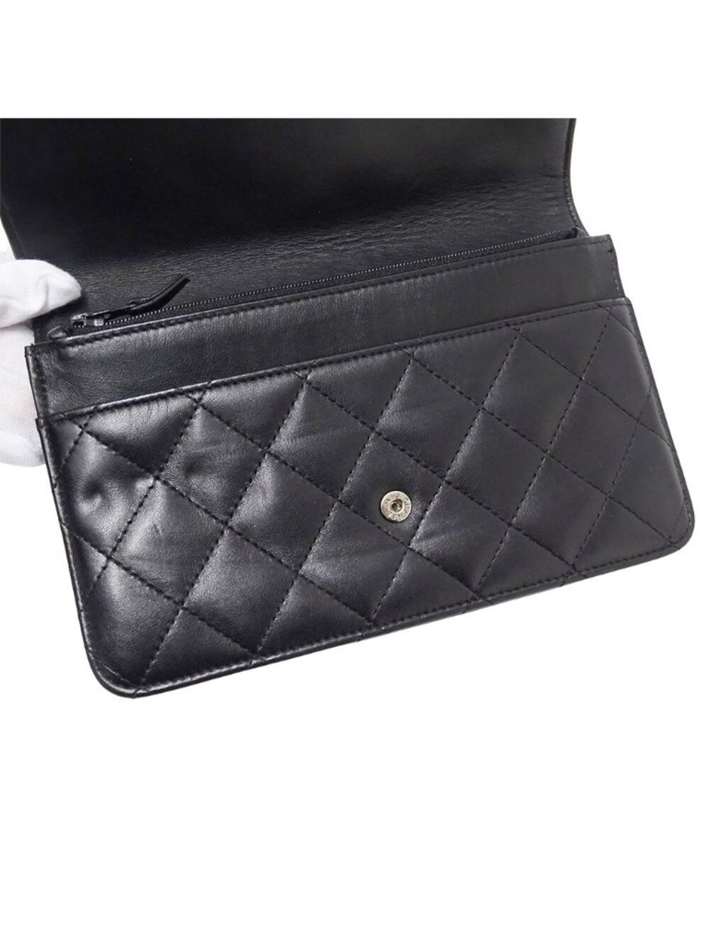 Chanel Quilted Clutch Wallet Lambskin Black Silver - Picture 8 of 15